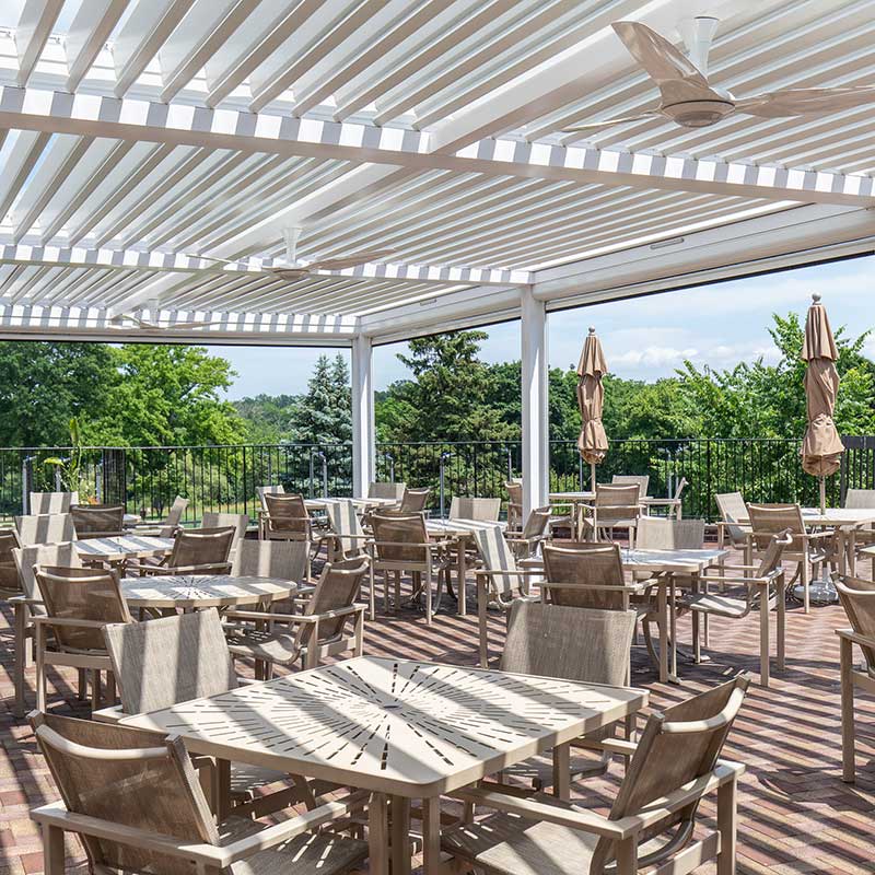 R-Blade pergola for restaurants with motorized louvers in Indiana - The Louvered Pergola official Azenco Outdoor dealer in Indiana